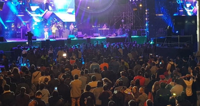 Año Nuevo reúne a 70 mil personas en concierto CDMX