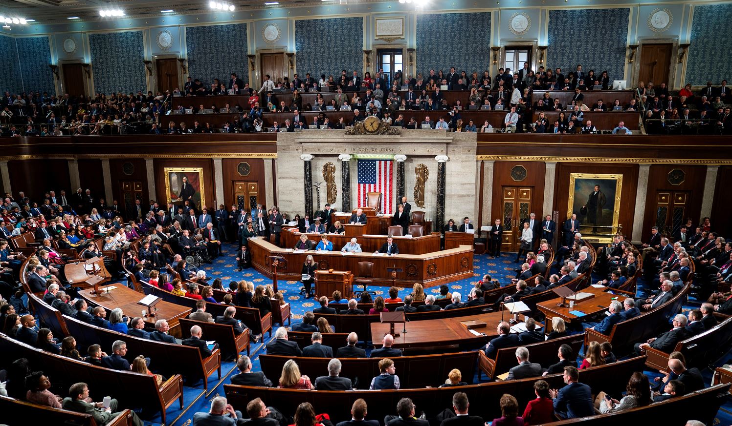 Instalan nuevo Congreso de EU; Nancy Pelosi encabeza la Cámara Baja1497 x 873