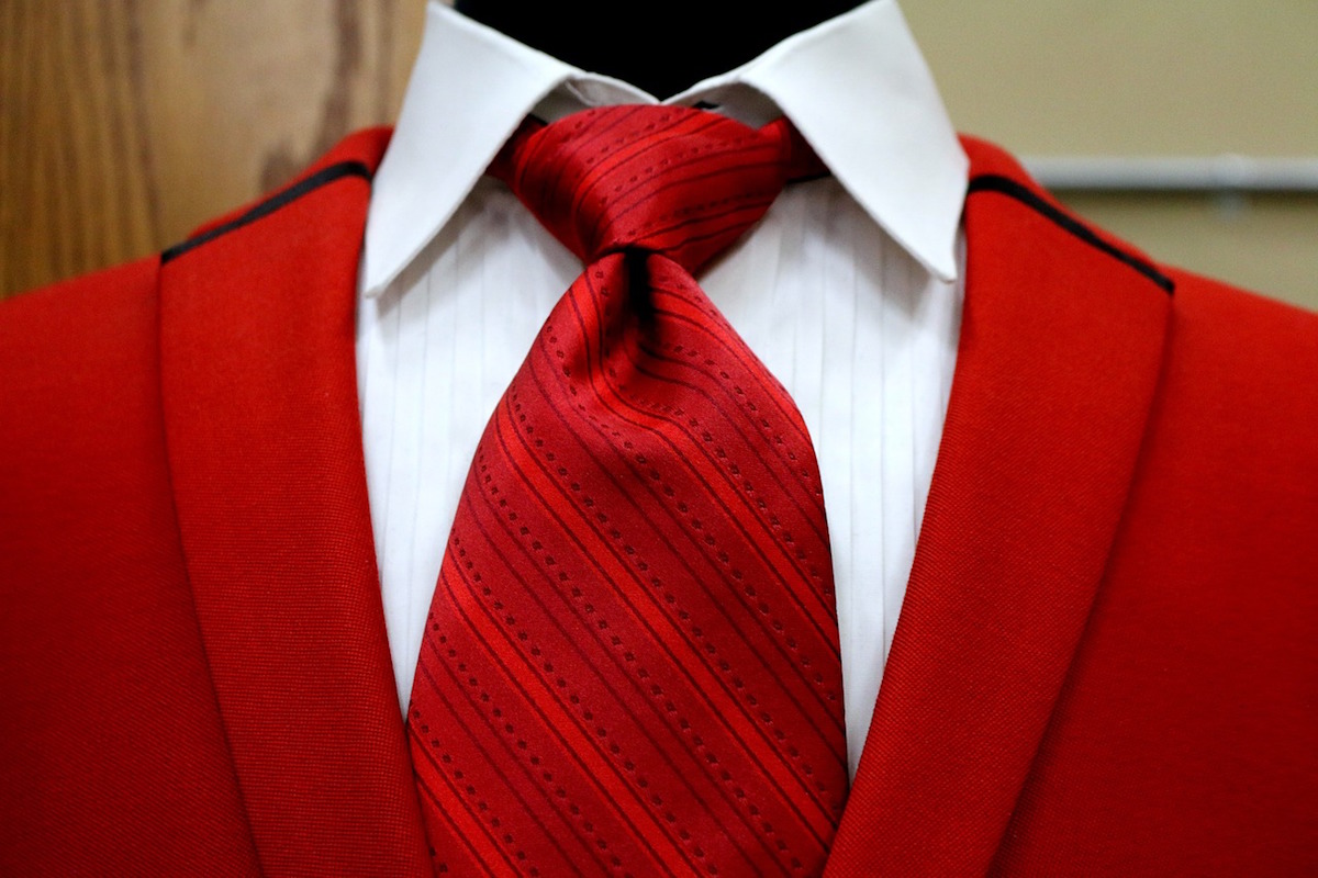 Usar corbata podría hacer que llegue menos sangre a tu cerebro
