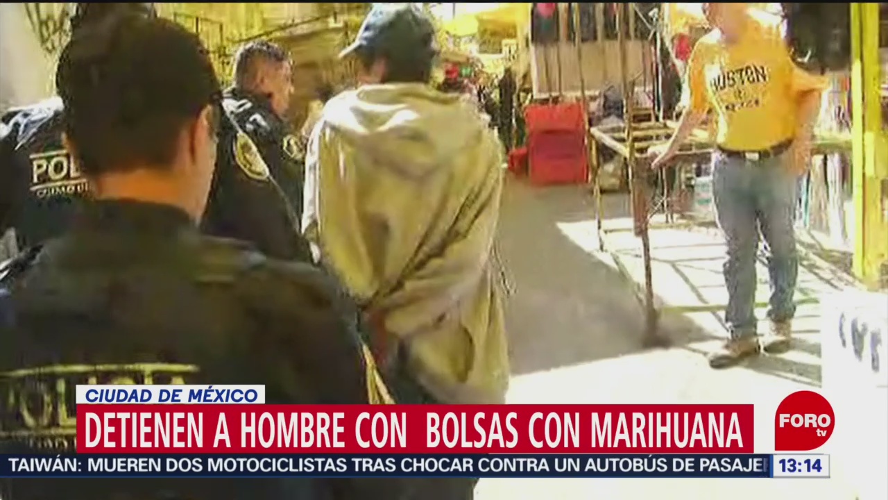 Foto: Detienen a sujeto con bolsas con marihuana en Tepito