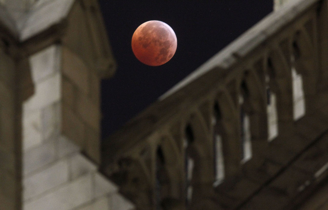 ¿Qué es un eclipse de 'luna de sangre'?
