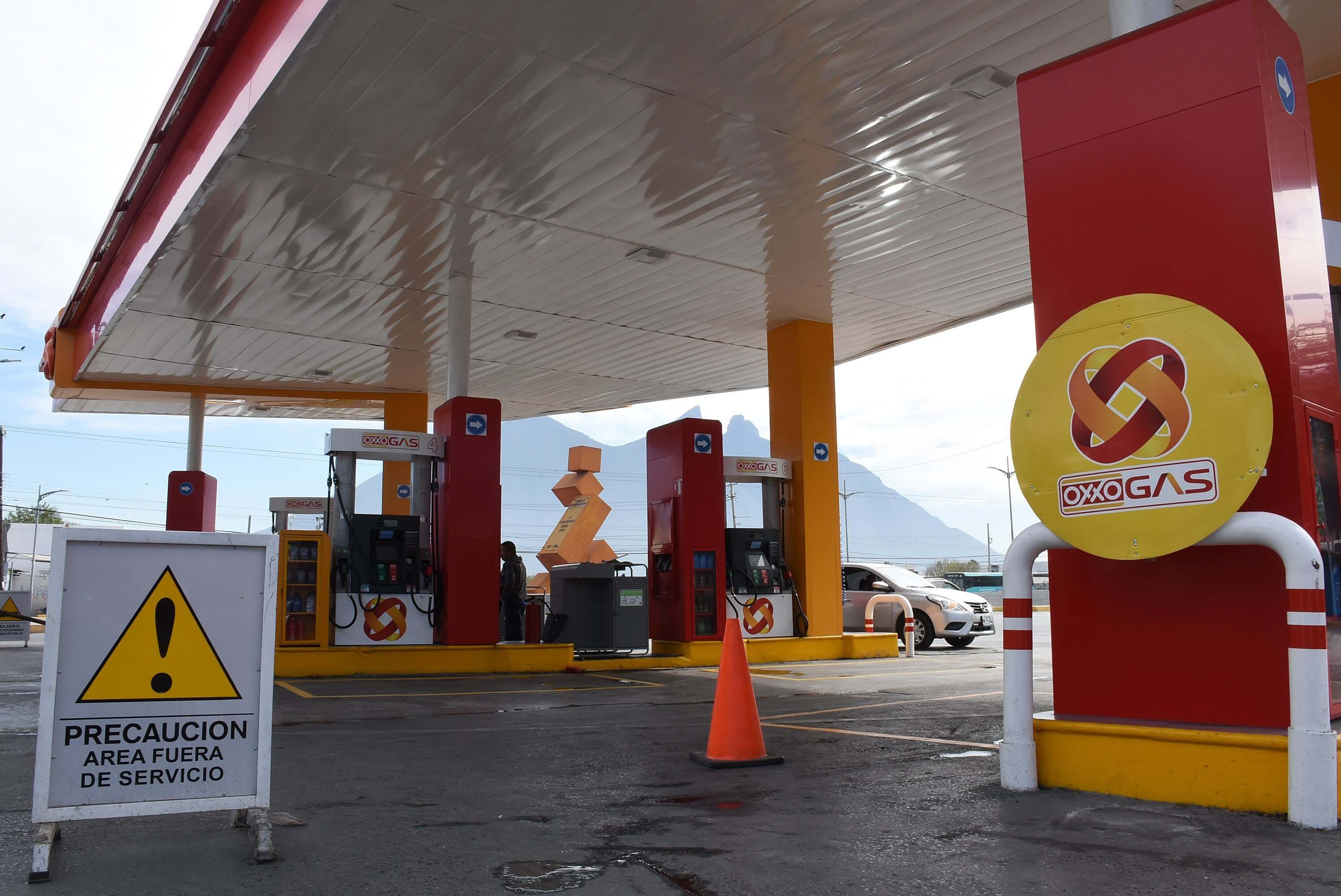 FOTO Gasolinera o gasolinería, AMLO pide precisar Monterrey, Nuevo León 22 enero 2019