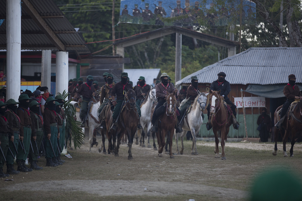EZLN dice que intentará frenar proyectos de AMLO
