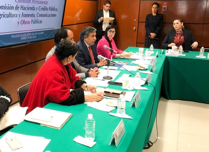 Gerardo Esquivel se compromete a velar y reforzar autonomía de Banxico