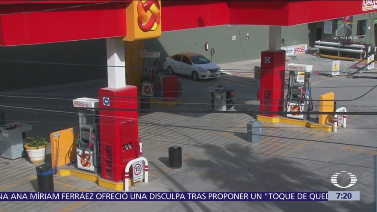 Gobierno de Nuevo León niega desabasto de gasolina