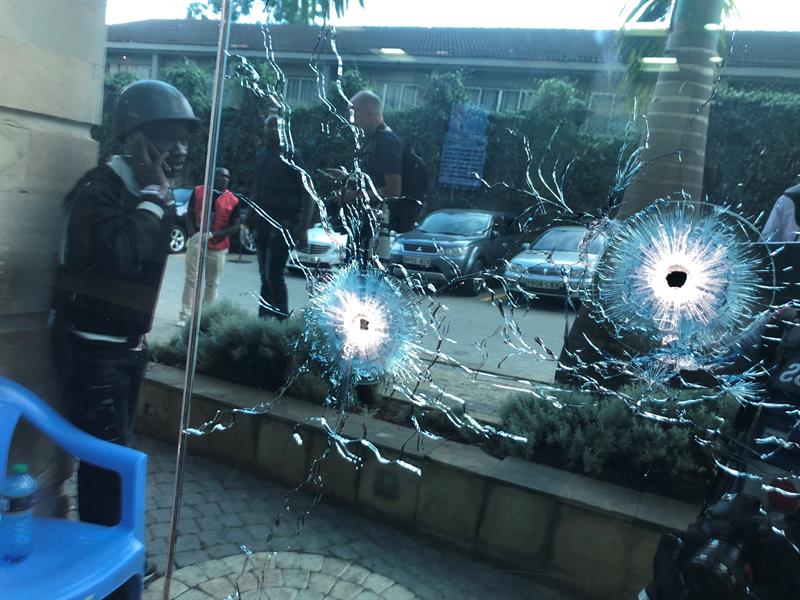 Grupo yihadista Al Shabab ataca complejo hotelero de Nairobi