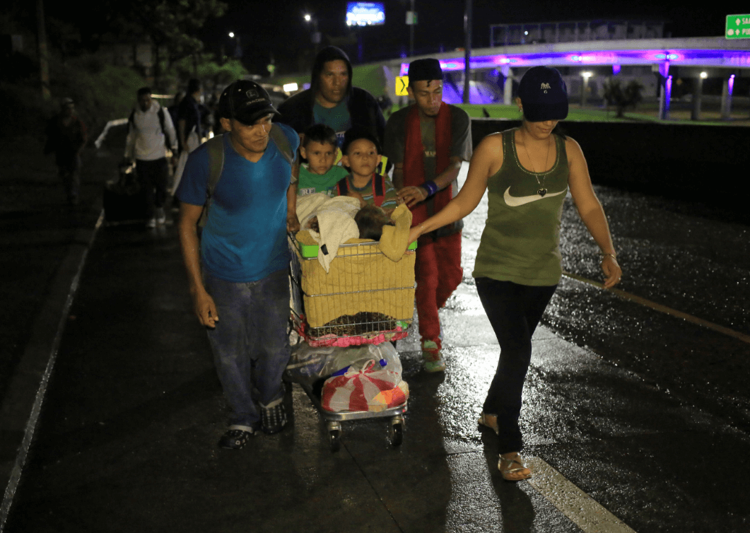 Nueva caravana migrante de hondureños buscará llegar a EU. (EFE) 
