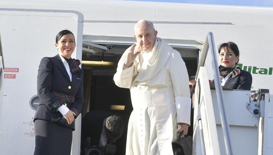 Papa Francisco emprende viaje a Panamá para participar en la Jornada Mundial de la Juventud