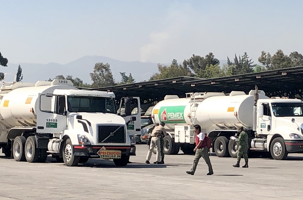 Foto: Pipas de 36 mil litros y doble tanque de Pemex dentro del Campo Militar número 1, Ciudad de México, 21 de enero de 2019 (Notimex)
