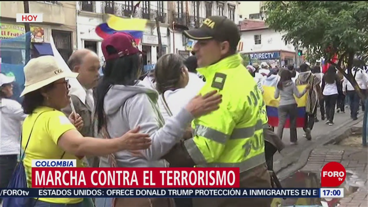 Realizan marcha contra el terrorismo en Colombia