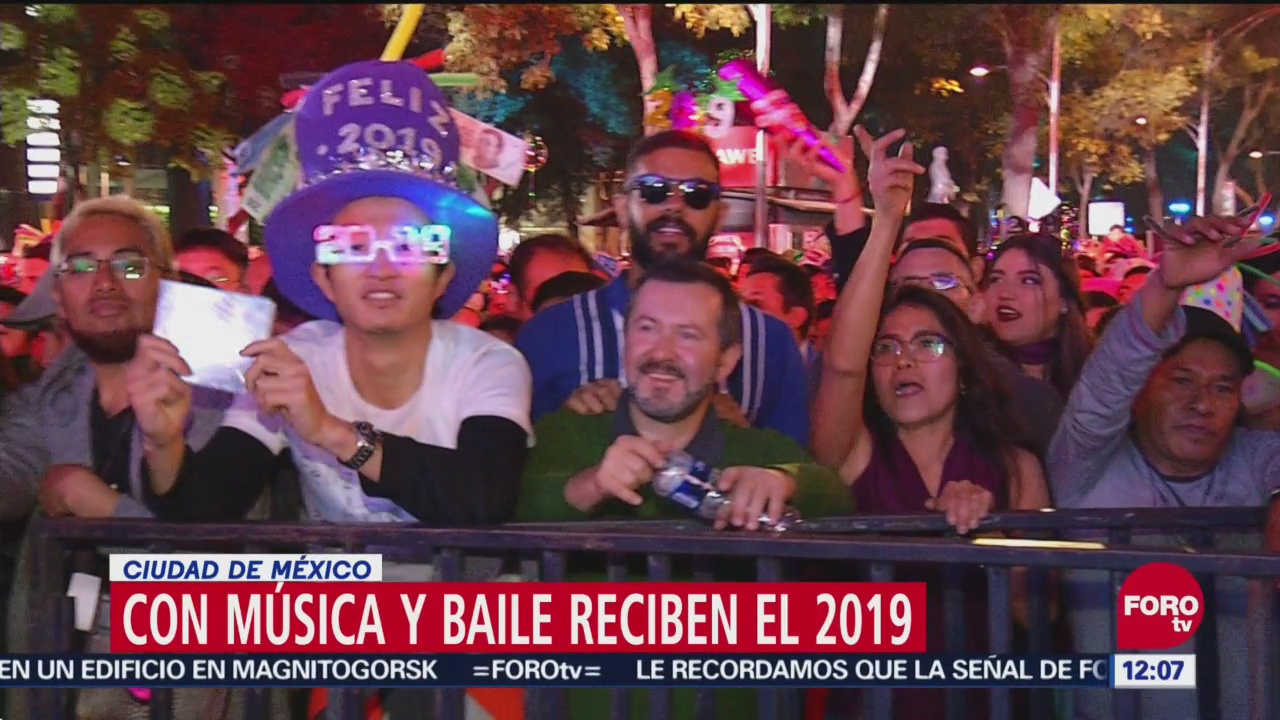 Reciben el 2019 con magno concierto en Paseo de la Reforma