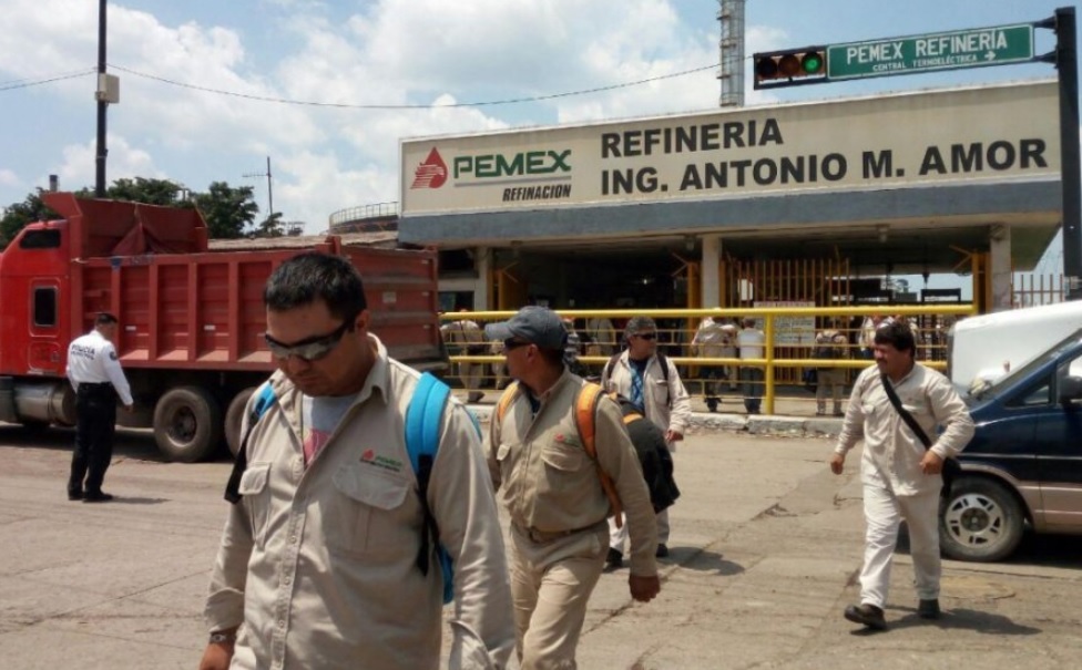 Identifican a grupos criminales que saquean combustible de la refinería de Salamanca