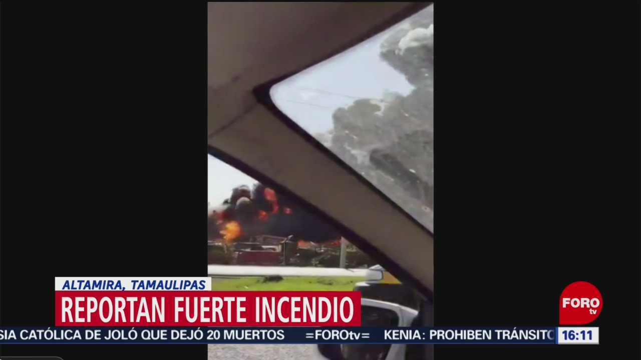 Se registra fuerte incendio en la carretera Tampico
