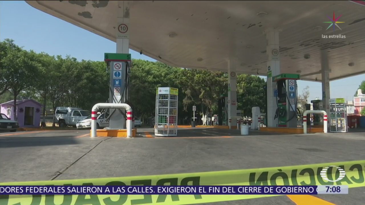 Sigue desabasto por nuevo esquema para distribuir gasolina en México