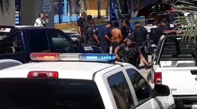 Foto: Secuestrador es detenido por policías municipales y estatales, 25 enero 2019