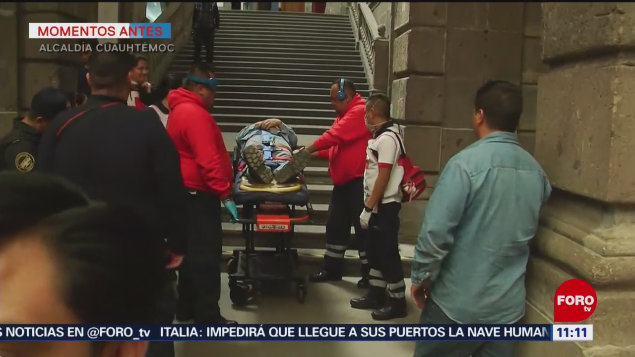 Trabajador cae de andamio en Palacio de Minería, en CDMX