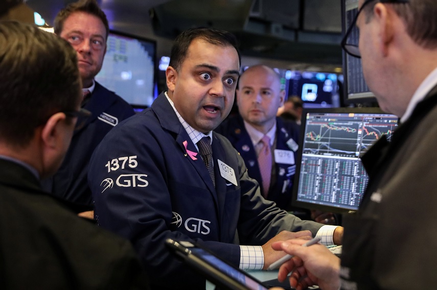 Wall Street cierra con ganancias y el Dow Jones sube 0.59%