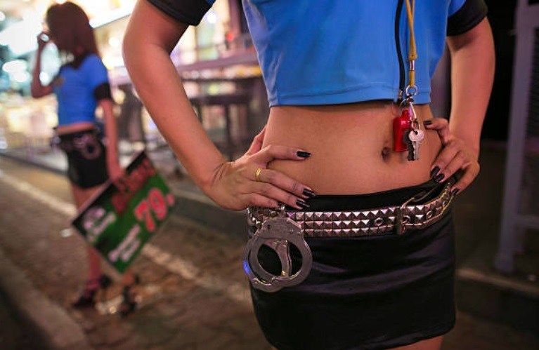 Localizan a 61 posibles víctimas de trata en bares de Puebla