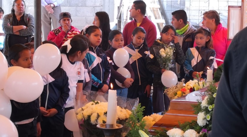 Pobladores intentan linchar a presunto violador y asesino de niña en Valle de Chalco