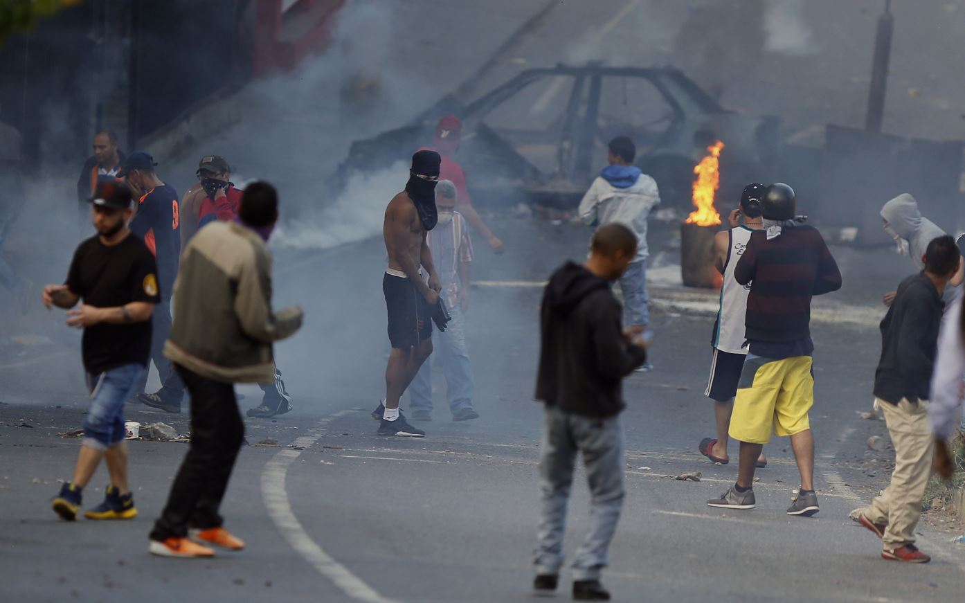 Foto: Opositores al gobierno de Nicolás Maduro se enfrentan contra Policías de Venezuela, 25 enero 2019