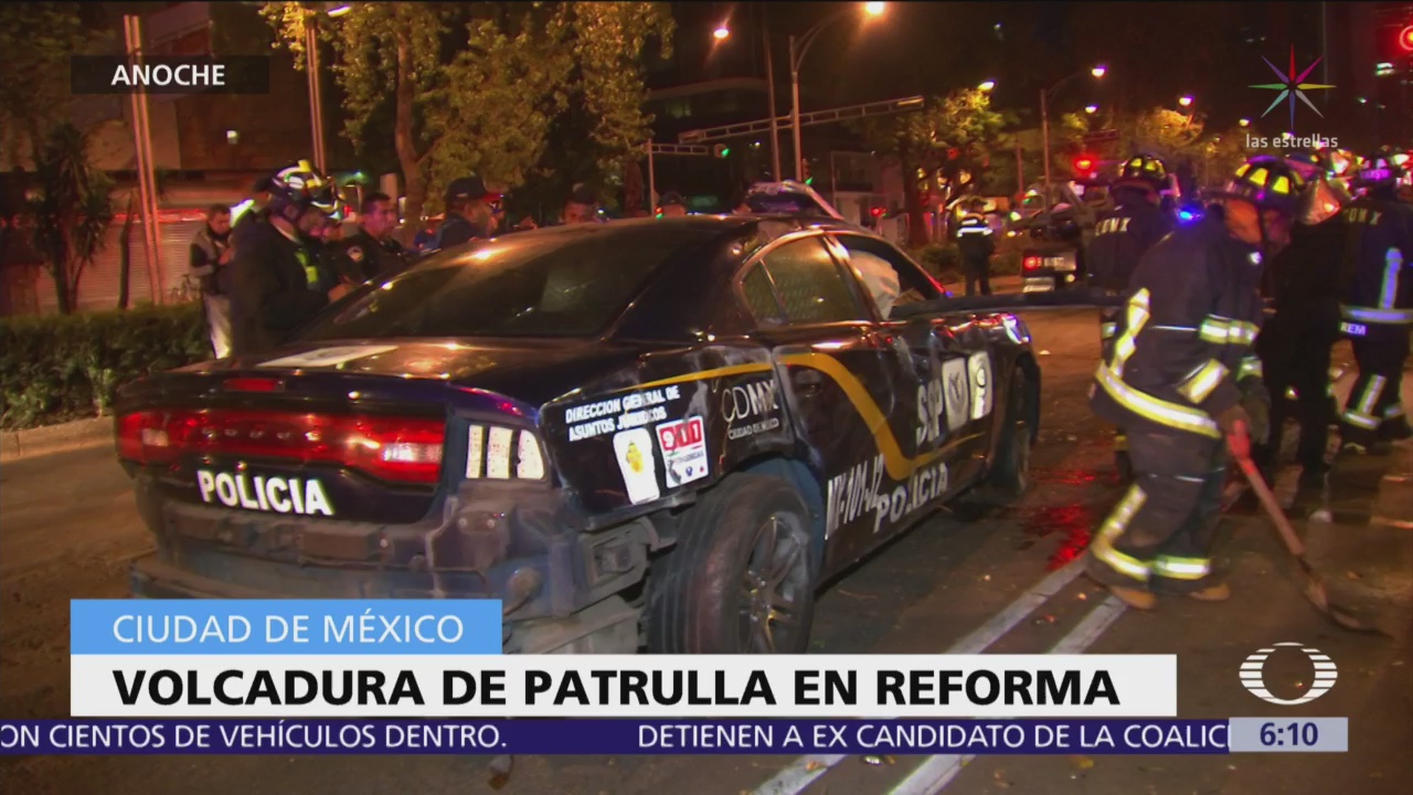 Vuelca patrulla en Paseo de la Reforma, CDMX