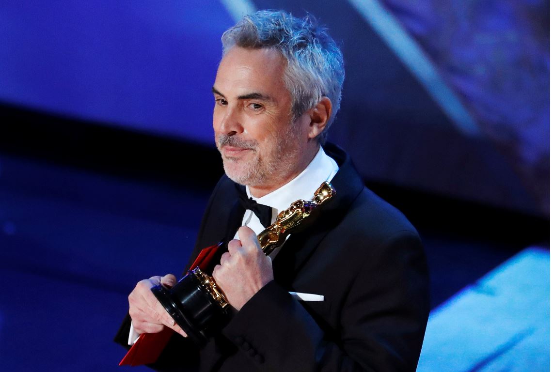 Foto: Alfonso Cuarón agradeció a México al recoger el premio como mejor director, el 24 de febrero de 2019 (Reuters)