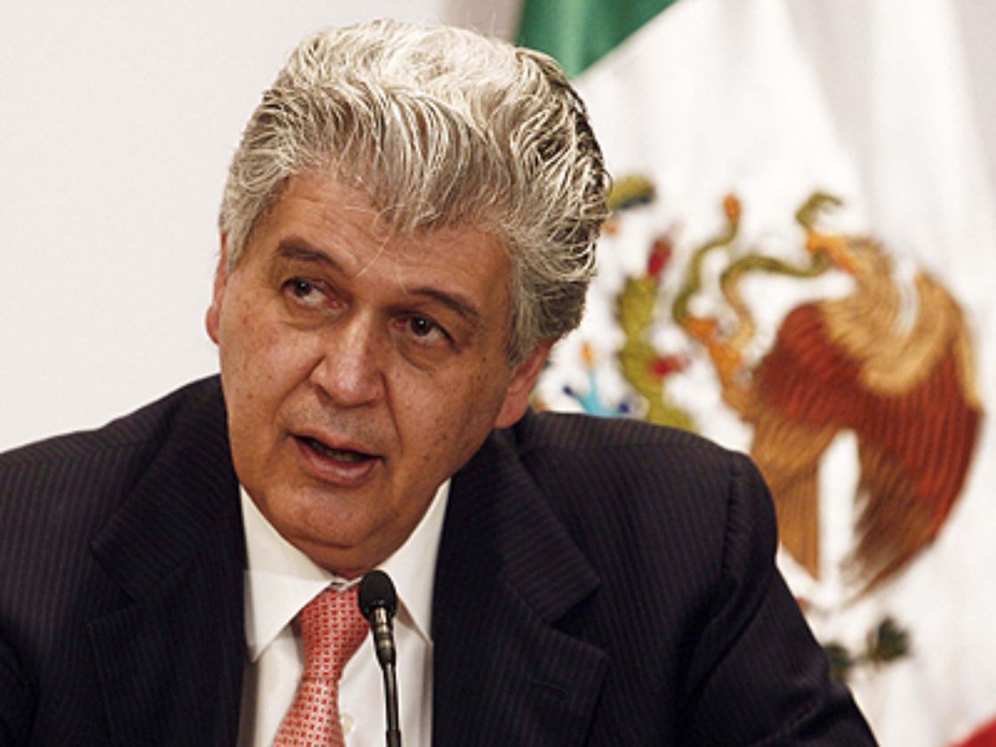 Alfredo Elías Ayub, director de la CFE, fue citado a declarar frente a la Comisión de Energía de la Cámara de Diputados tras detectar presuntas irregularidades durante su gestión (El Economista)