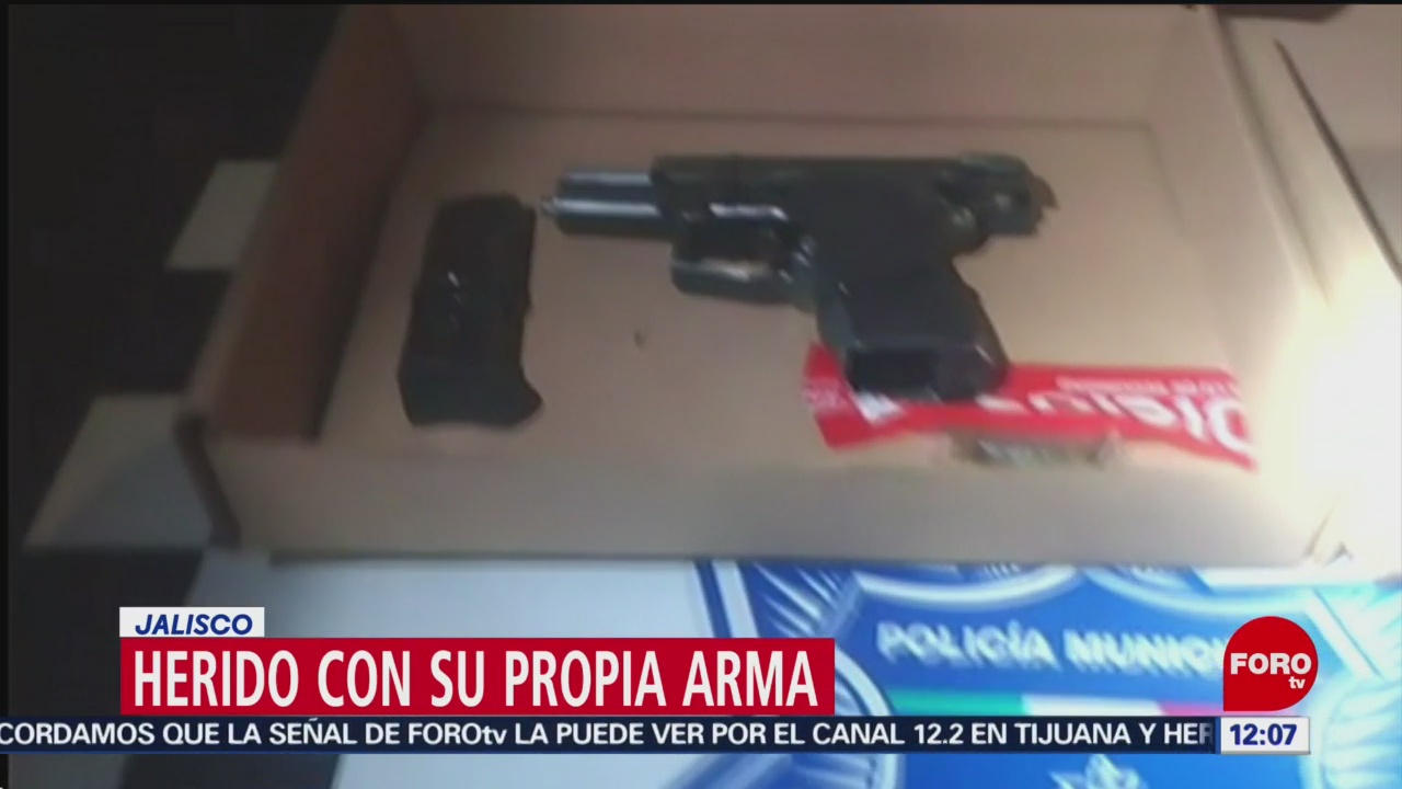 Asaltante resulta herido con su propia arma en Jalisco