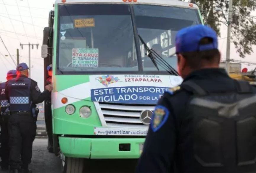 implementan falso operativo para inhibir asaltos en transporte publico en iztapalapa