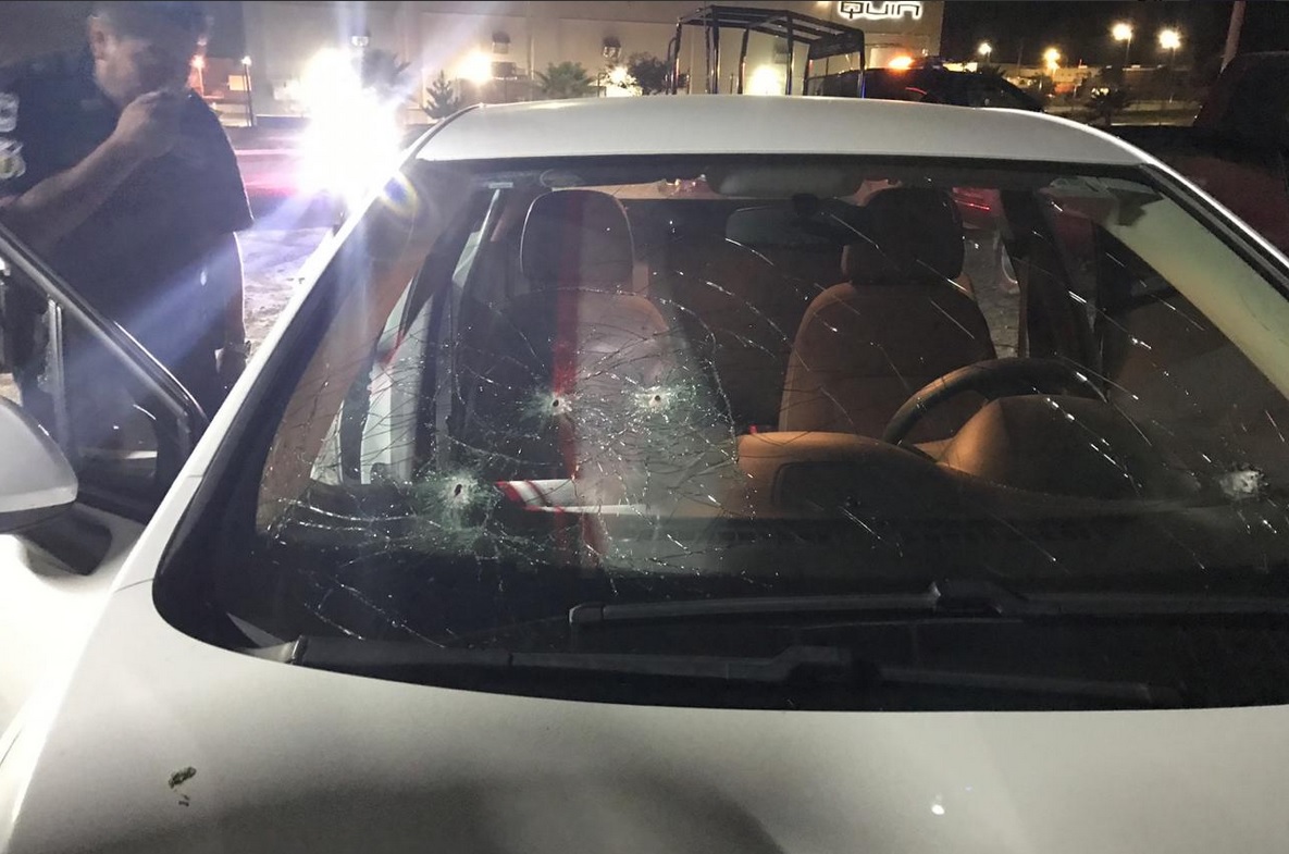 Foto: Atacan a balazos el automóvil donde viajaba el diputado Pedro Carrizales “El Mijis” en calles de San Luis Potosí el 4 de febrero del 2019