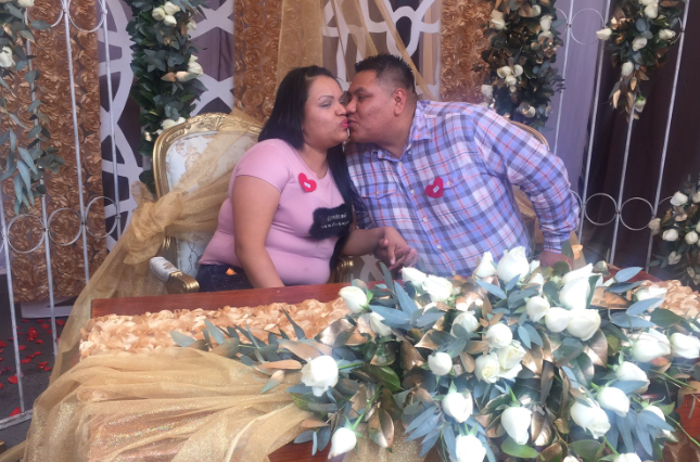 FOTO 630 parejas se casan este 14 de febrero, Armando Manzanero es padrino/ cdmx 14 febrero 2019 Twitter @A_VCarranza