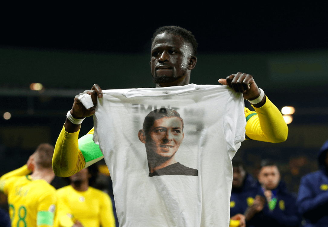 Foto: Camiseta con la imagen de Emiliano Sala, 30 enero 2019, Nantes, Francia