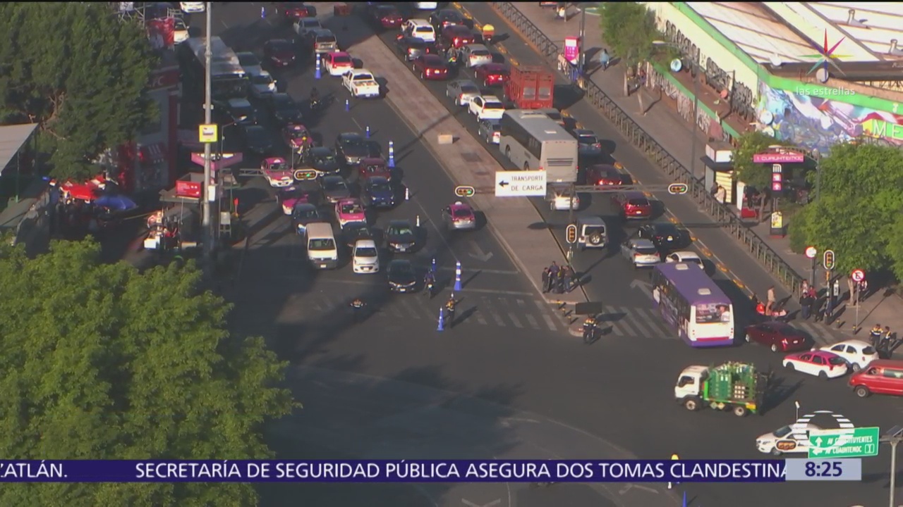 Caos vehicular en Avenida Chapultec por carril reversible