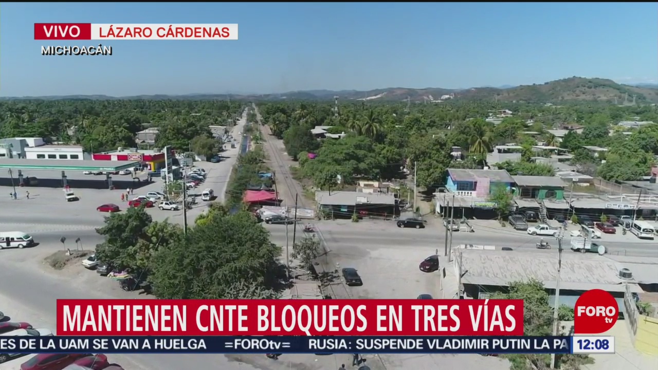 FOTO: CNTE mantiene bloqueos en 3 vías en Michoacán, 2 febrero 2019