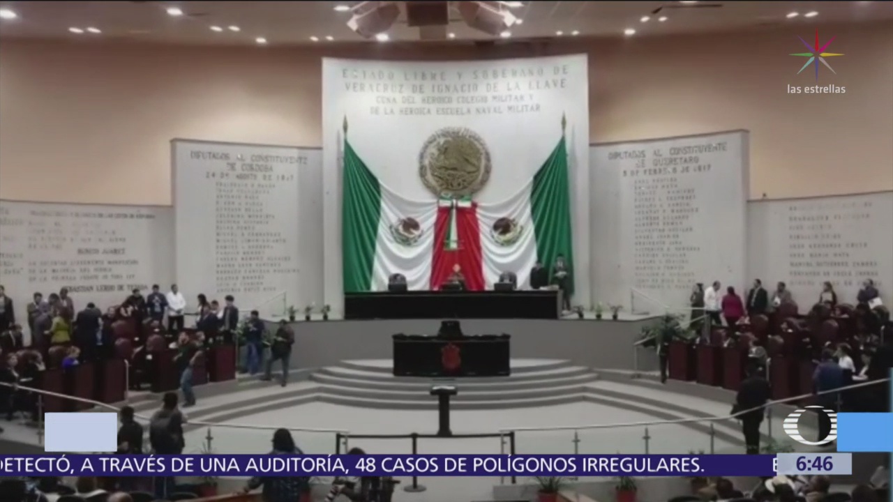 Congreso de Veracruz no alcanza votos para enjuiciar a Winckler