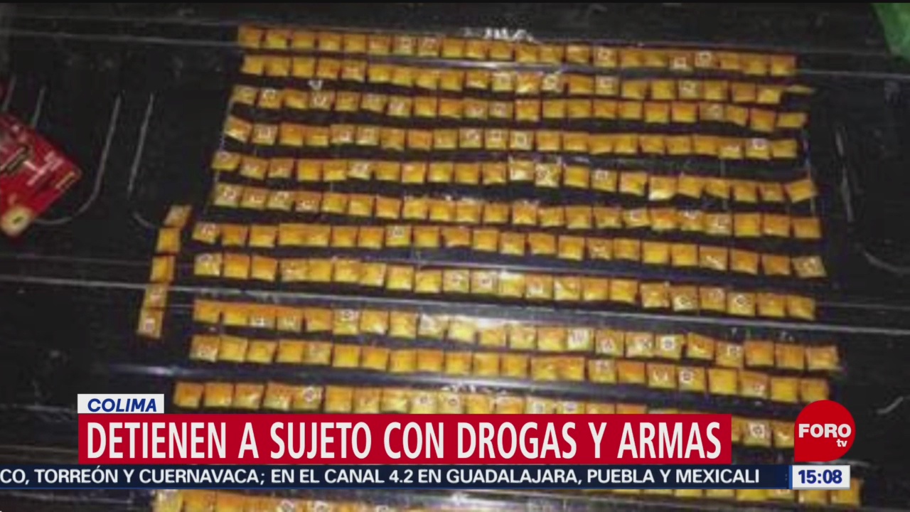 Detienen a un hombre con 290 bolsas de droga en Colima