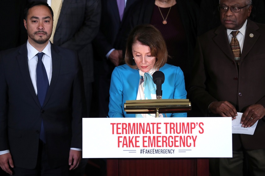 Foto: Nancy Pelosi presenta plan para revocar la emergencia nacional decretada por el presidente de Estados Unidos, Donald Trump