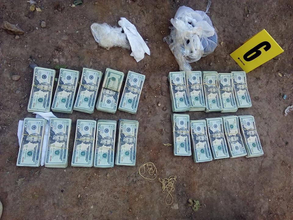 Foto: Elementos de las Fuerzas Armadas de Guatemala hallaron 40 mil dólares en efectivo el 18 de febrero de 2019