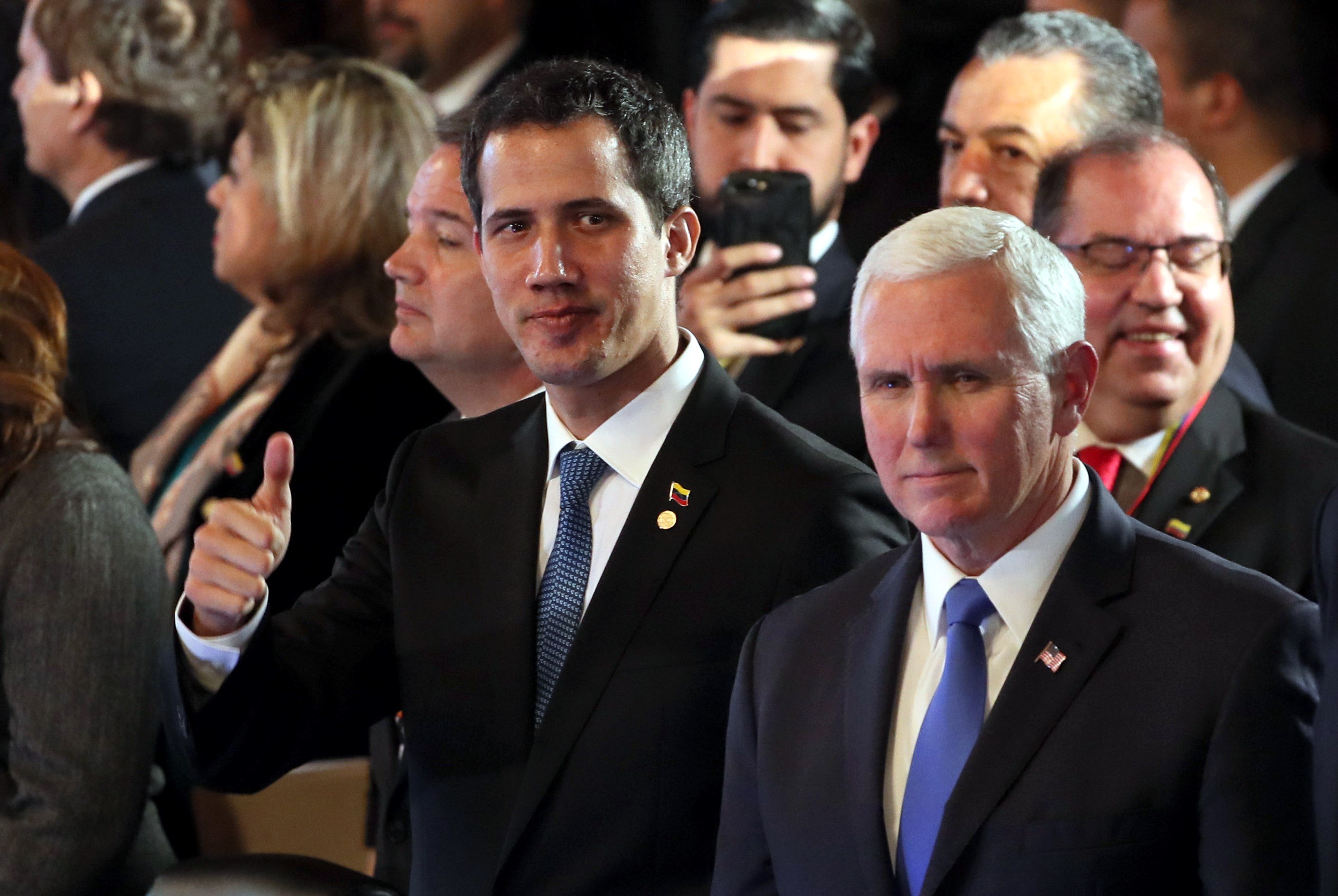 Encarcelarme al regresar a Venezuela sería golpe de Estado: Guaidó