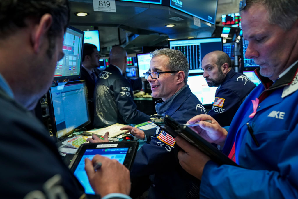 Wall Street cierra con ganancias y el Dow Jones sube 0.03 por ciento