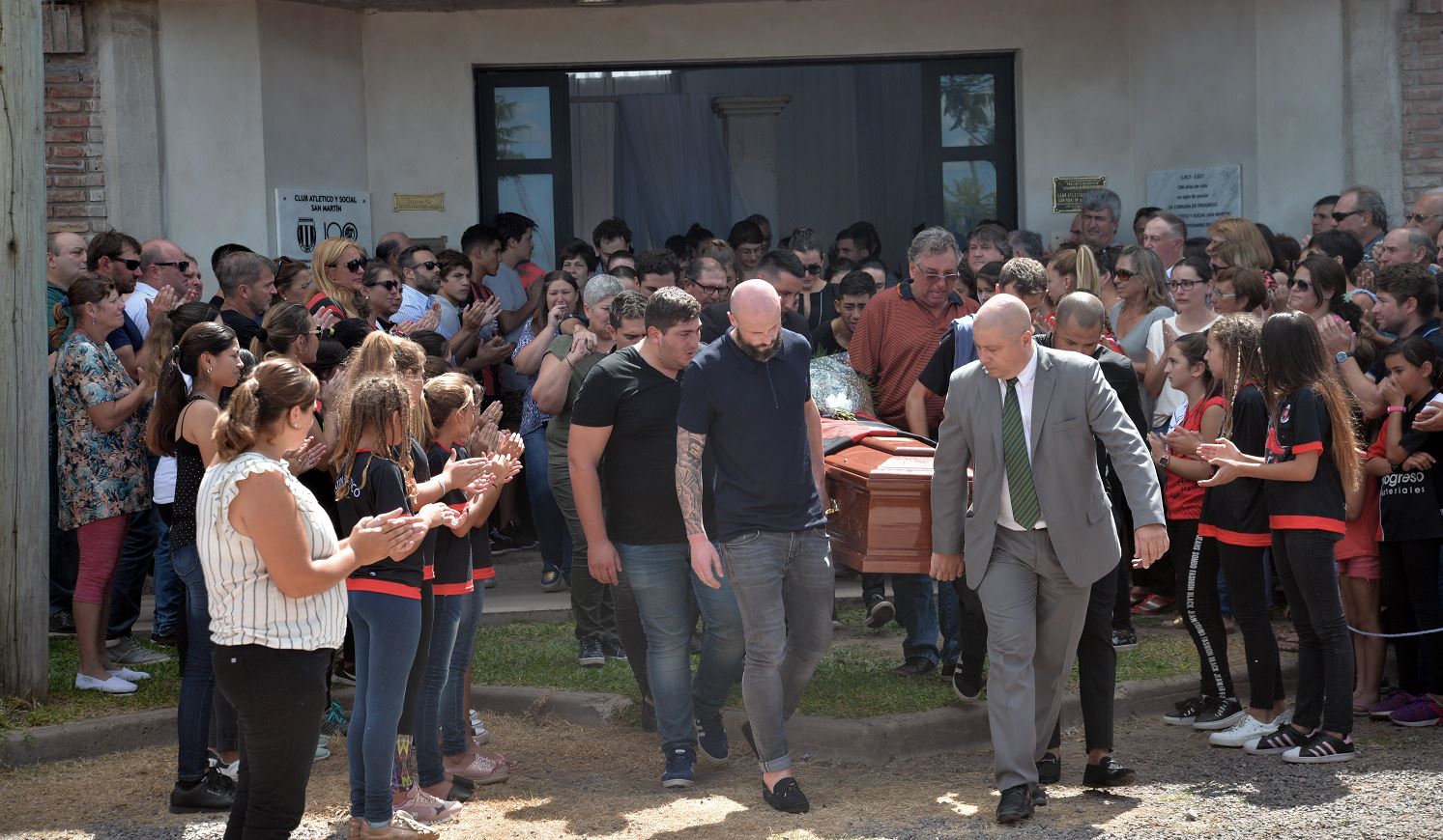 Foto: Realizan funerales al futbolista Emiliano Sala en Argentina, 16 febrero 2019
