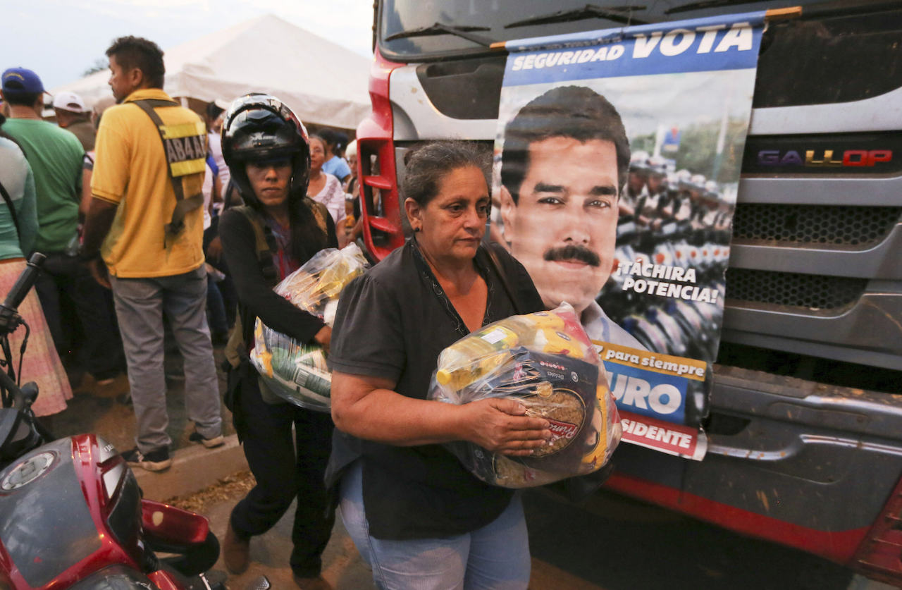 Nicolas-Maduro-Juan-Guaido-Ayuda-Humanitaria-Venezuela
