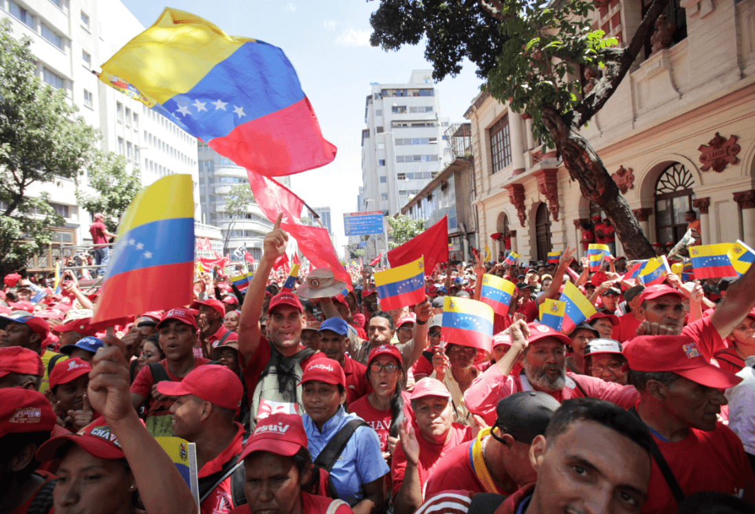 Foto: Manifestación a favor de Nicolás Maduro, febrero 2019, Caracas, Venezuela