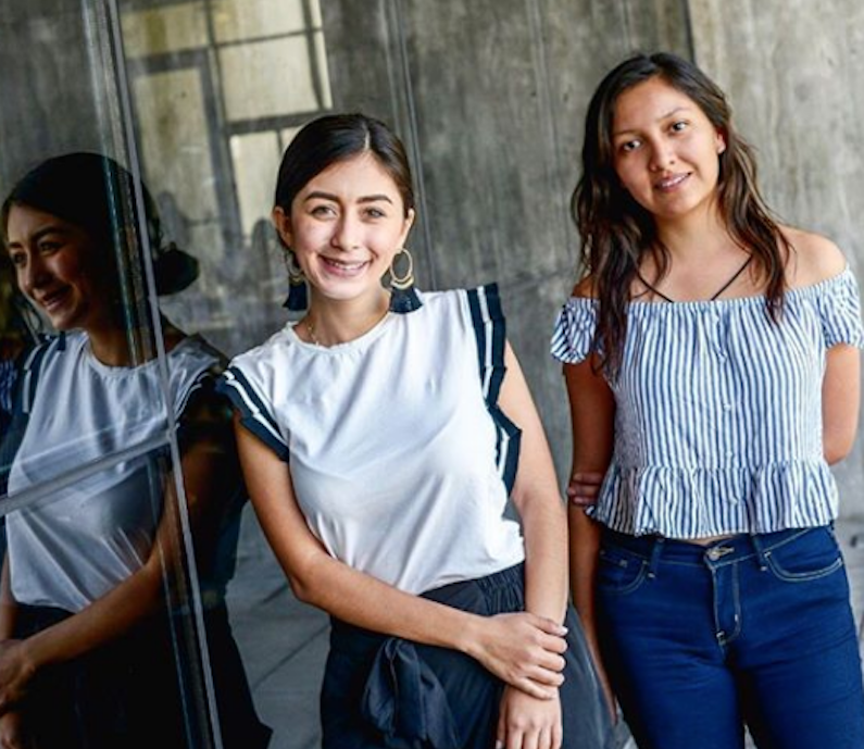 Foto Jóvenes mexicanas diseñan pantiprotector que detecta infecciones 11 febrero 2019