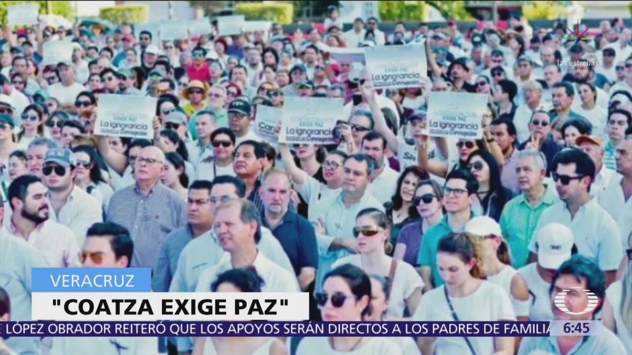 Miles marchan contra la inseguridad en Coatzacoalcos