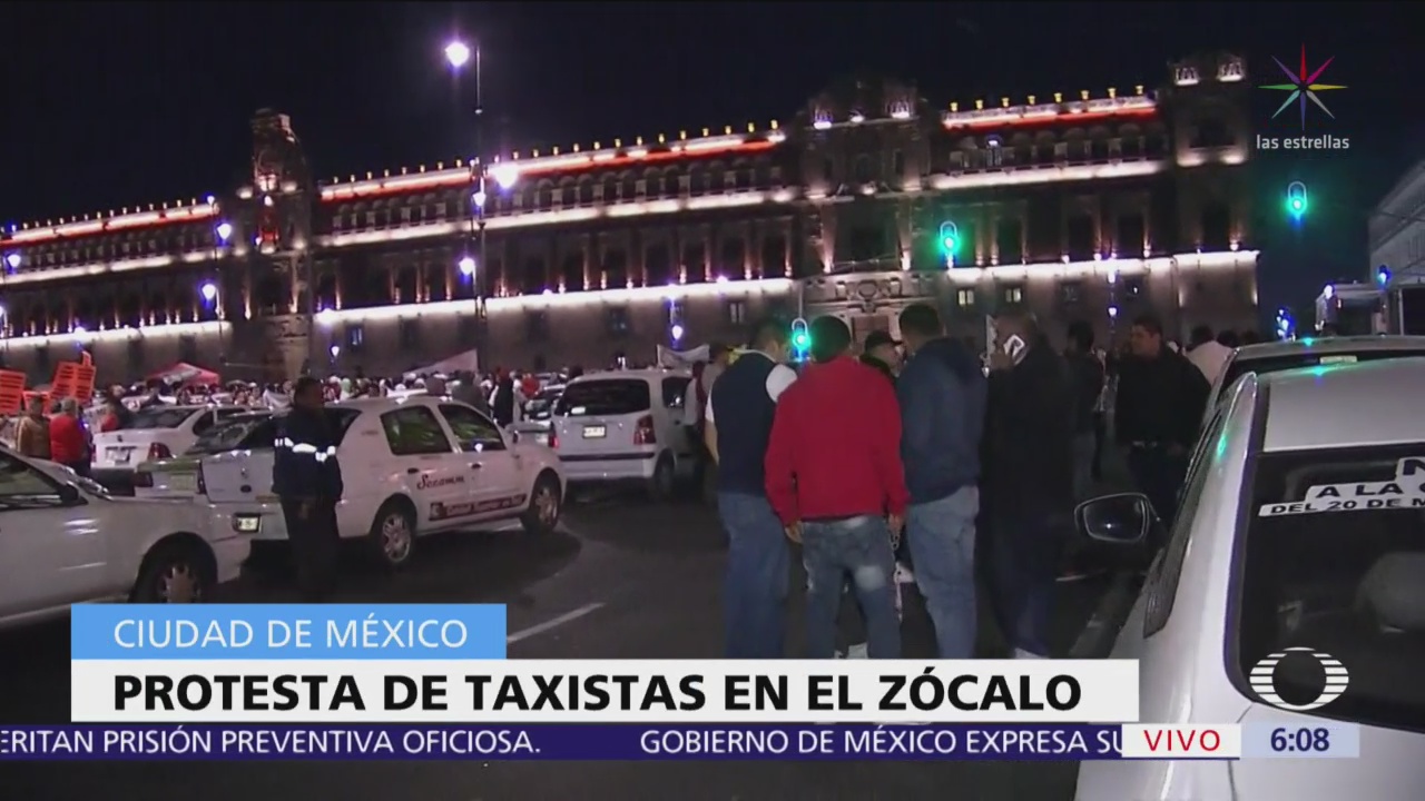 Protestas de taxistas en el Zócalo de la CDMX