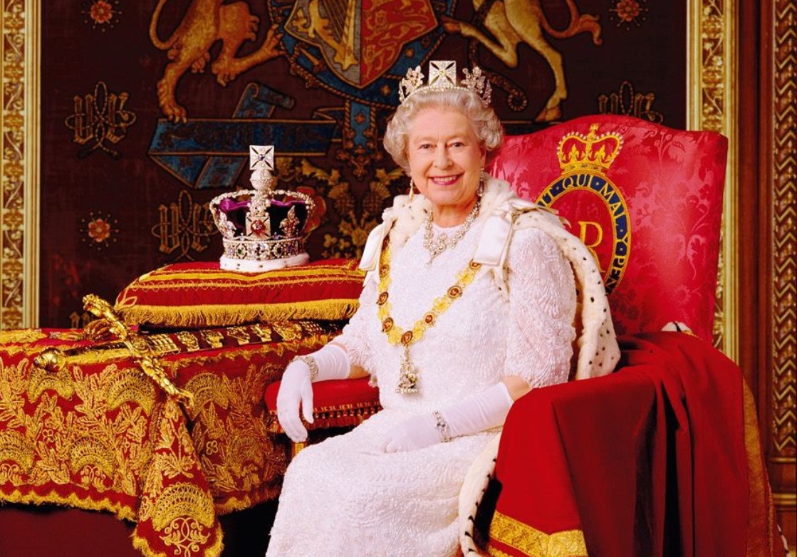 Isabel II cumple 67 años de reinar Inglaterra