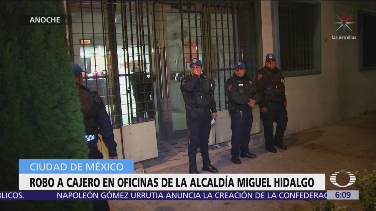 Roban cajero en oficinas de la alcaldía Miguel Hidalgo