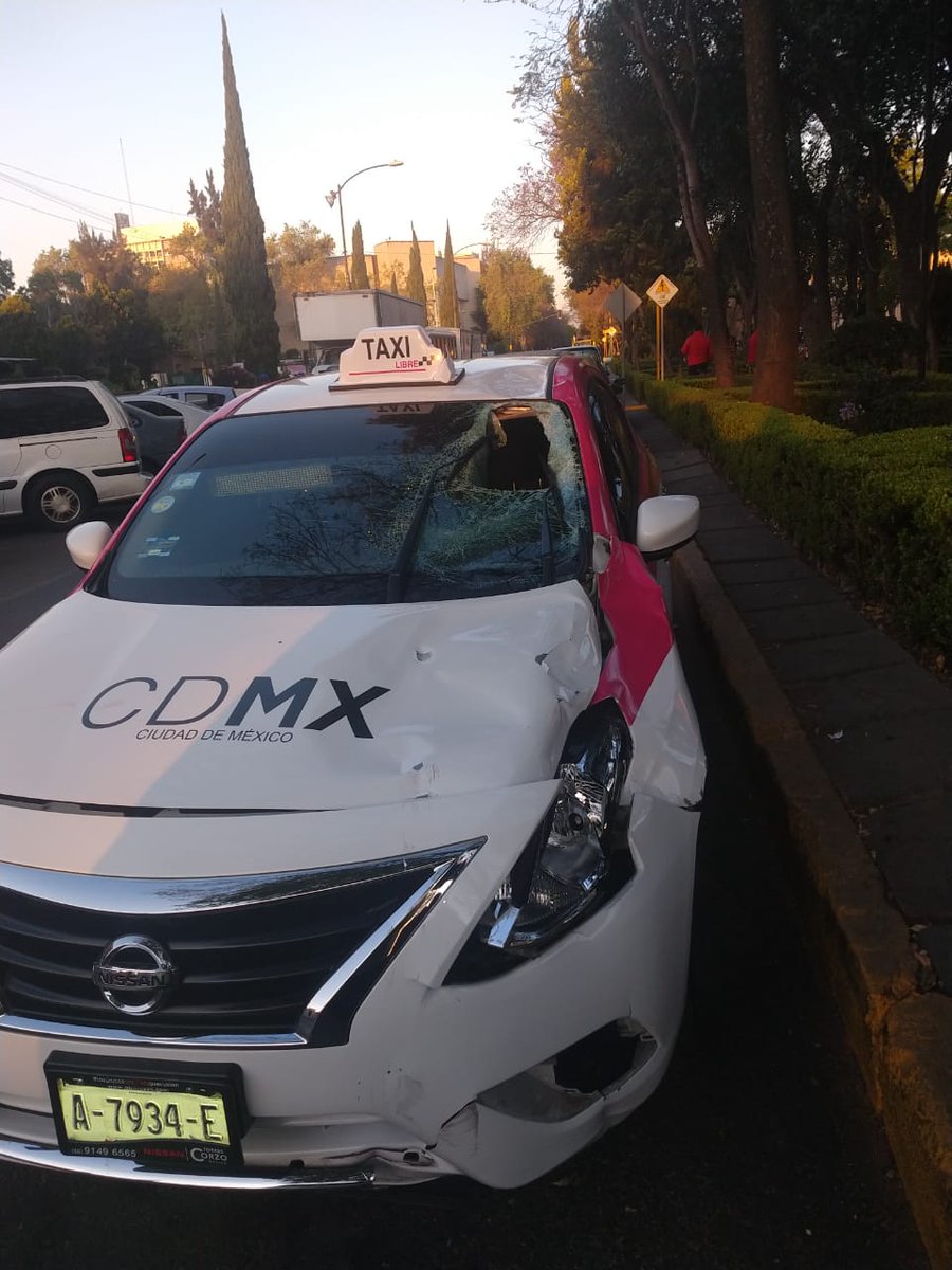Muere usuario de ‘scooter’ tras ser arrollado por taxista en la CDMX