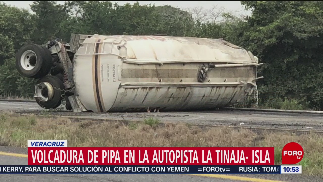 FOTO: Vuelca pipa con gasolina en la autopista de Veracruz, 3 febrero 2019